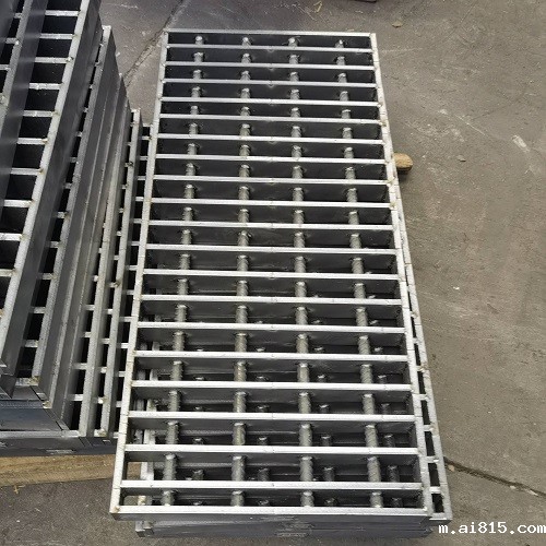 穿孔钢格板钢格栅特点有哪些性能优势