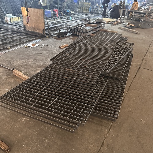 地下综合管廊建设钢格板关键作用揭秘